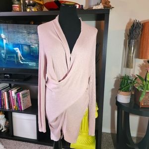 Beautiful Jennifer Lopez Plunging Neck Faux Wrap Top Champagne Pink sz L